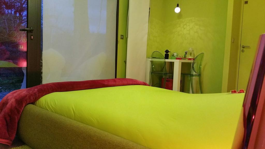 B&B Dochavert Carcassonne Phòng bức ảnh